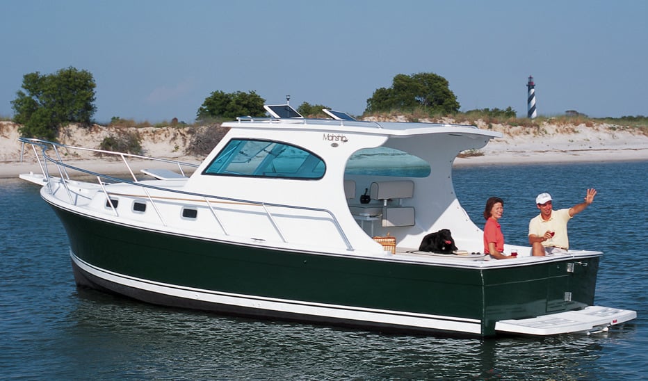 Mainship Yachts 30 Pilot Sedan