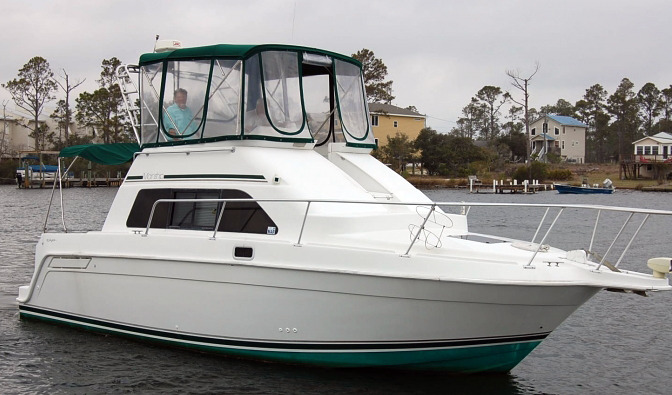 Mainship Yachts 31 Sedan Bridge (1994–99) | HMY Yachts