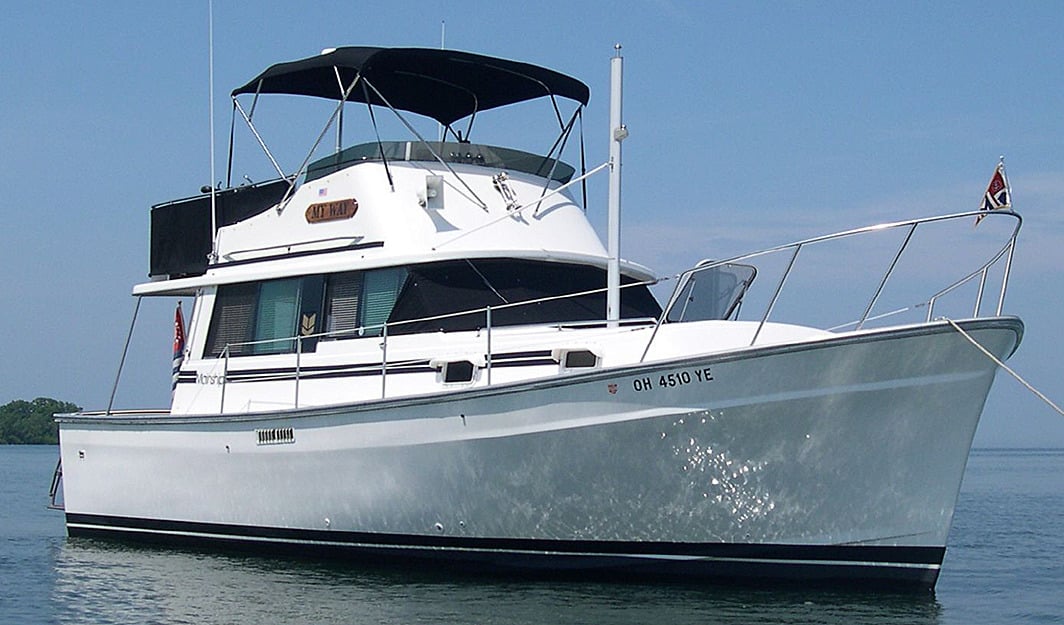 Mainship Yachts 34 Diesel Cruiser