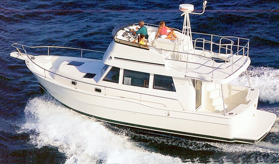 Mainship Yachts 350-390 Trawler