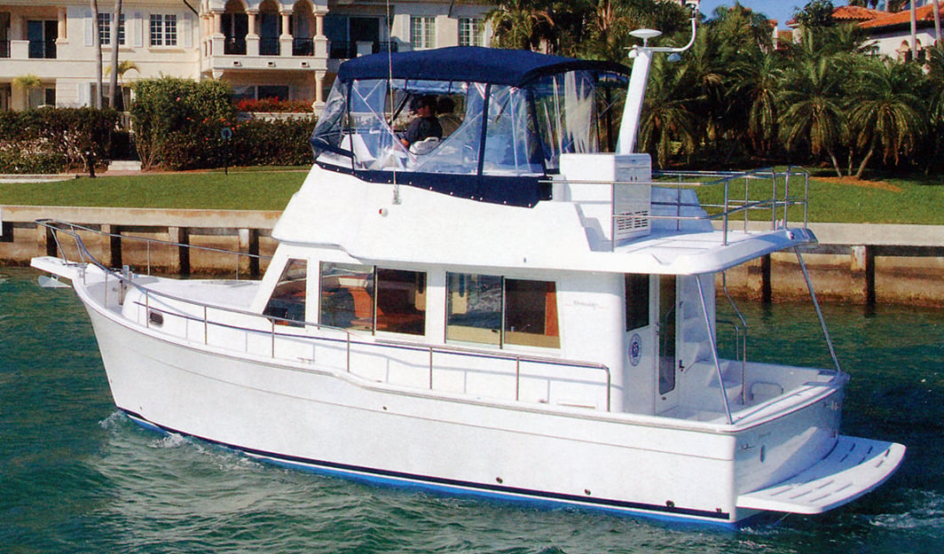 Mainship Yachts 395 Trawler