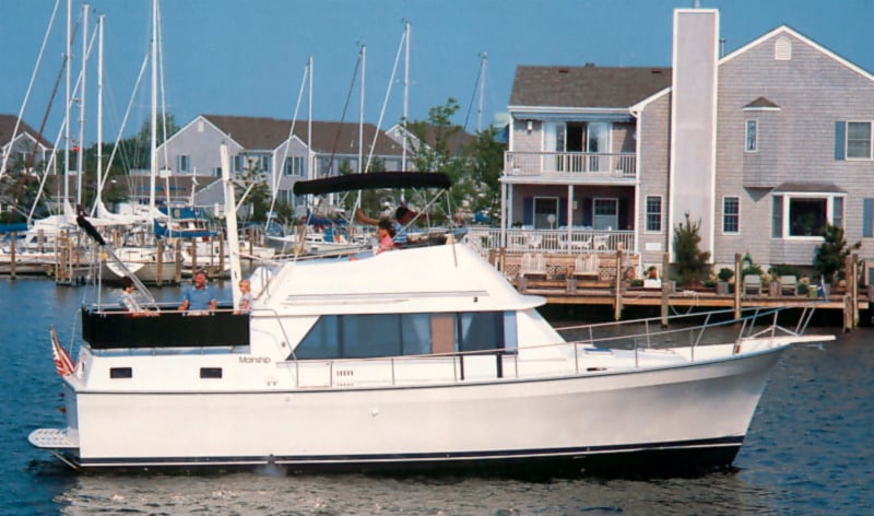 Mainship Yachts 40 Double Cabin