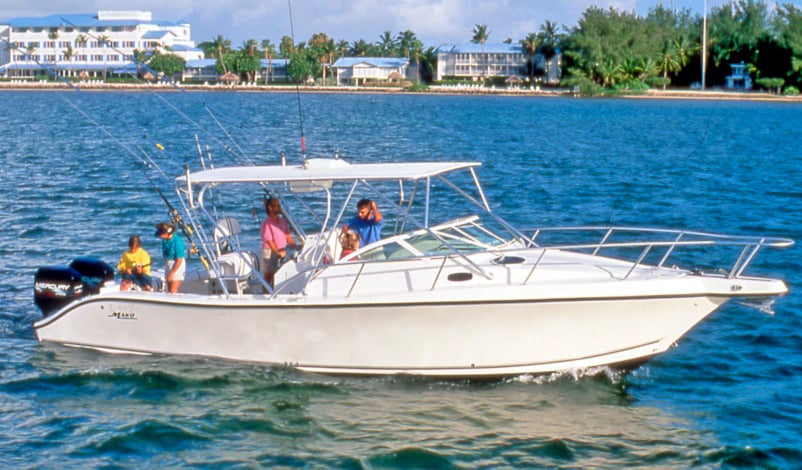 Mako Yachts 333 Attack
