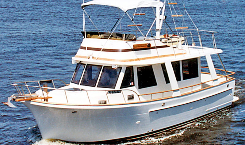Marine Trader Yachts 34 Sedan