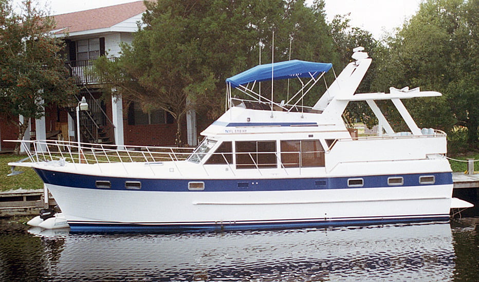 Nova 42 Sundeck