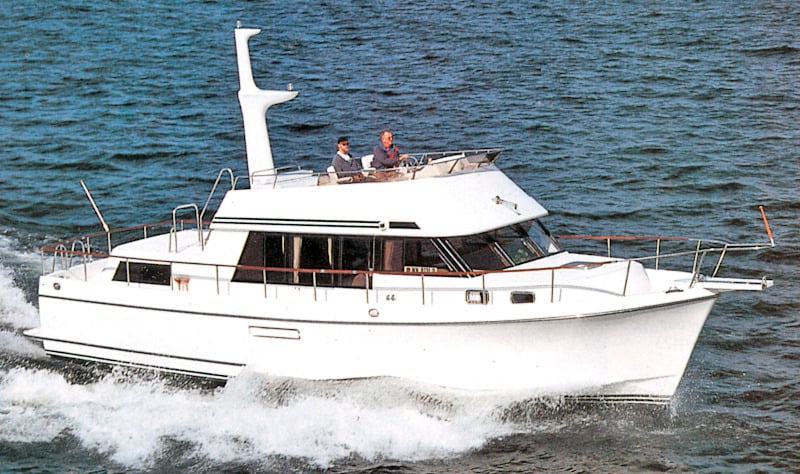Ocean Alexander Yachts 42 Classico Aft Cabin