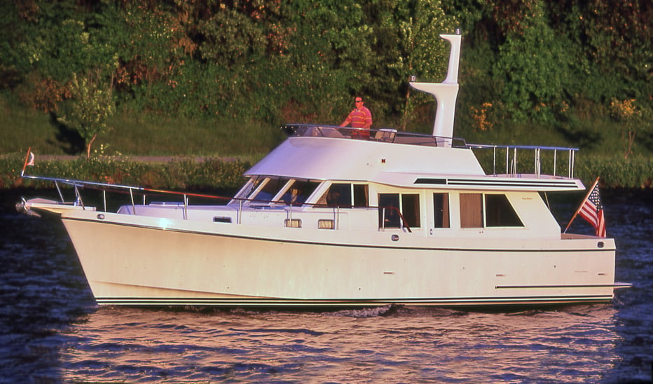 Ocean Alexander Yachts 426 Classico