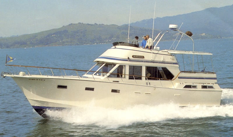 PT Yachts 46 Sundeck
