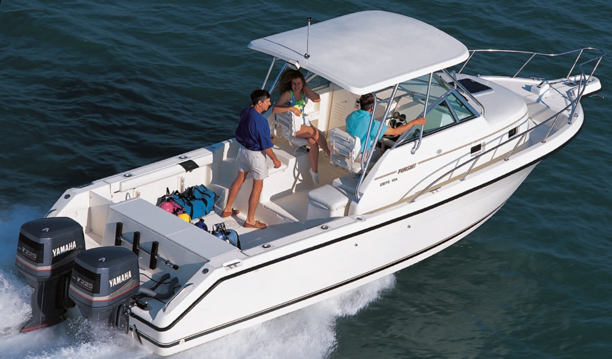 Pursuit Yachts 2870 Walkaround