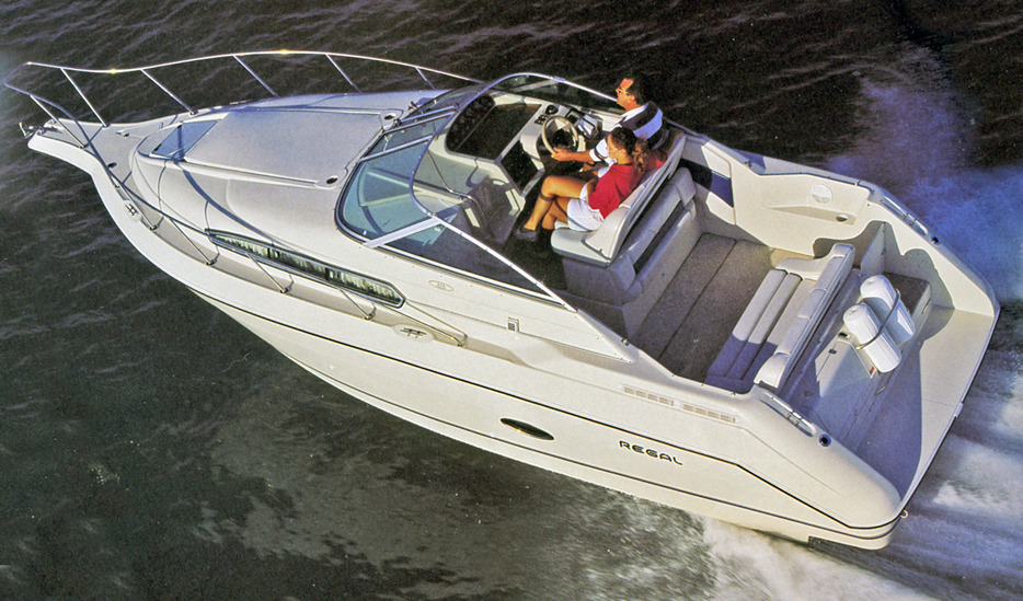 Regal Yachts 260 Valenti; 272 Commodore