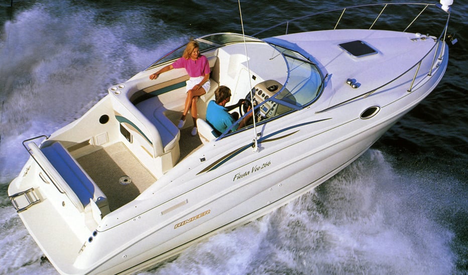 Rinker Yachts 266 Fiesta Vee