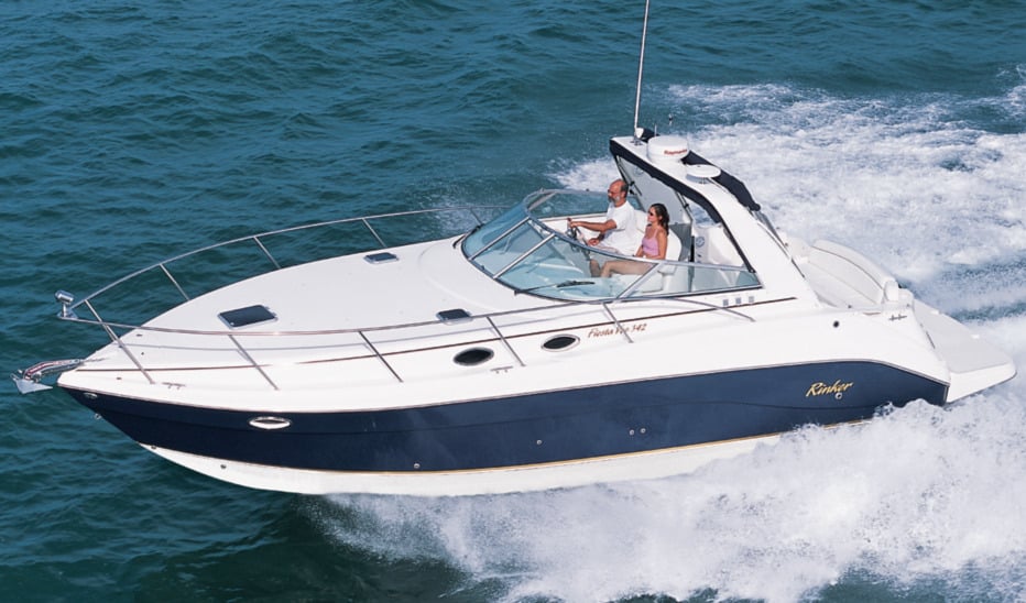 Rinker Yachts 330-340-342 Fiesta Vee