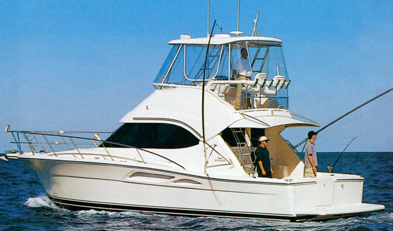 Riviera Yachts 37 Flybridge