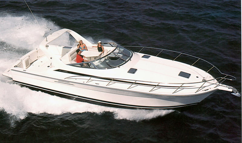 Riviera Yachts 4000 Offshore
