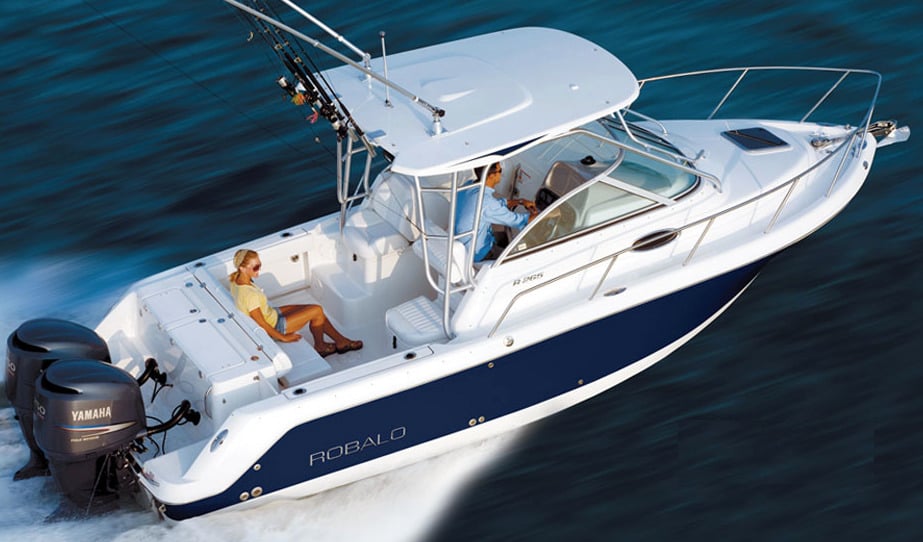 Robalo 265 Walkaround
