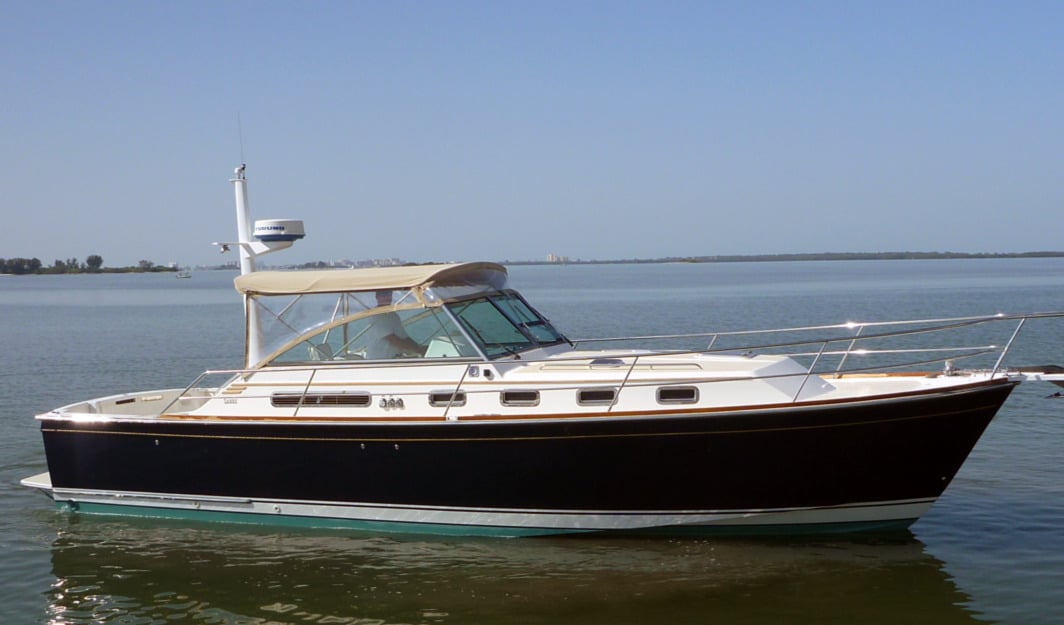 Sabreline 36 Express