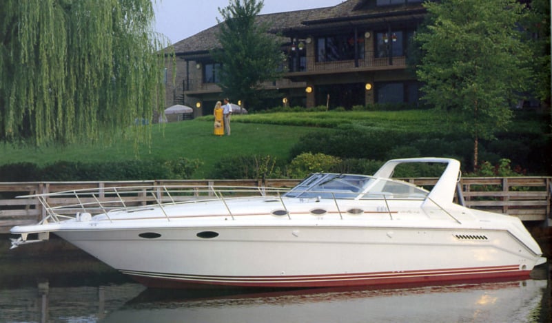 Sea Ray Yachts 350-370 Express Cruiser