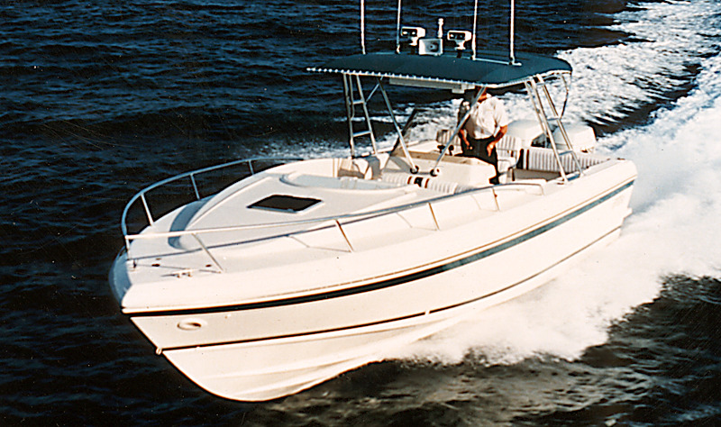 Intrepid Yachts 33 Cuddy