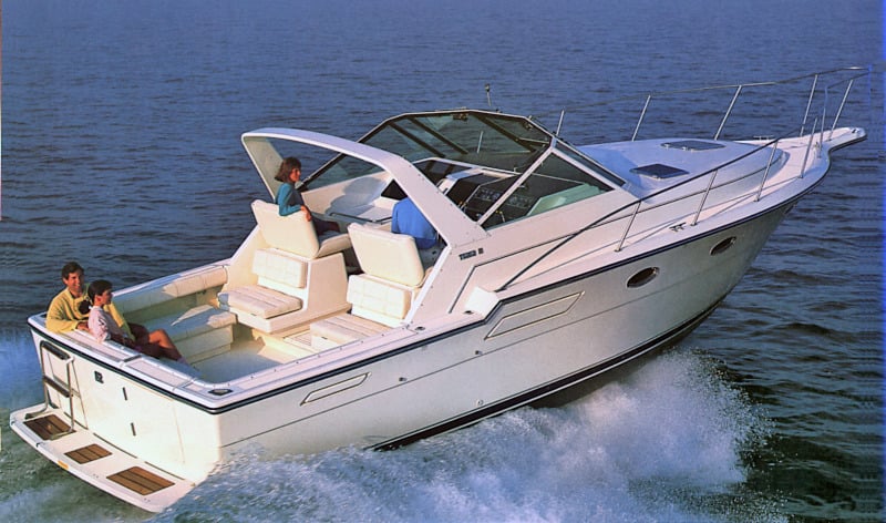 Tiara Yachts 3300 Open (1988–97) | HMY Yachts