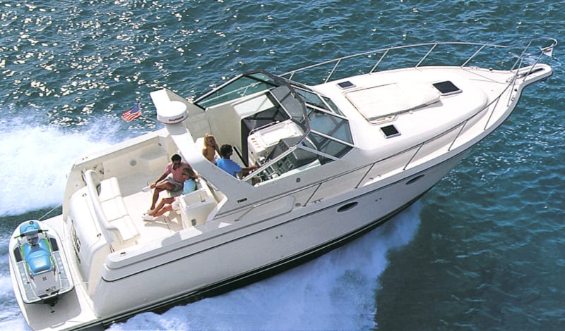 Tiara Yachts 3500 Express