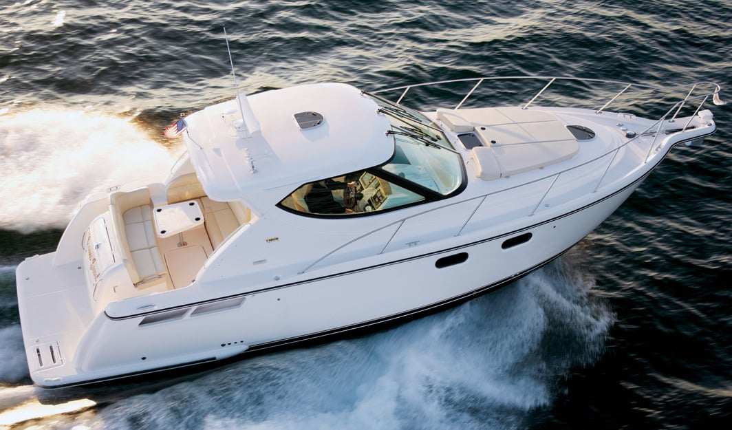 Tiara Yachts 3900 Sovran