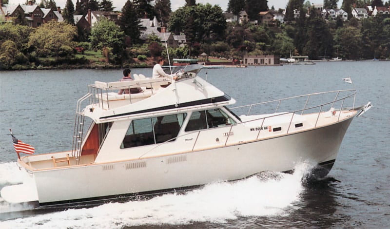 Tollycraft Yachts 37 Convertible
