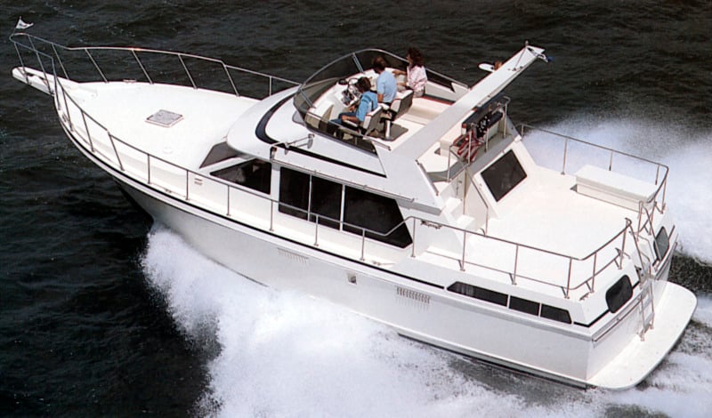Tollycraft Yachts 40 Sundeck