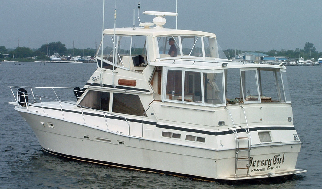 Viking Yachts 44 Motor Yacht