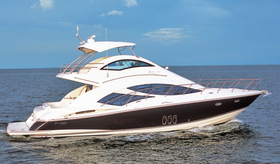 Cruisers Yachts 477-497 Sport Sedan