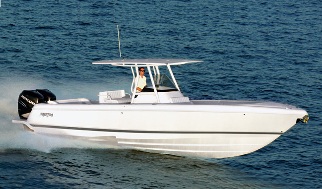 Intrepid Yachts 327 Center Console