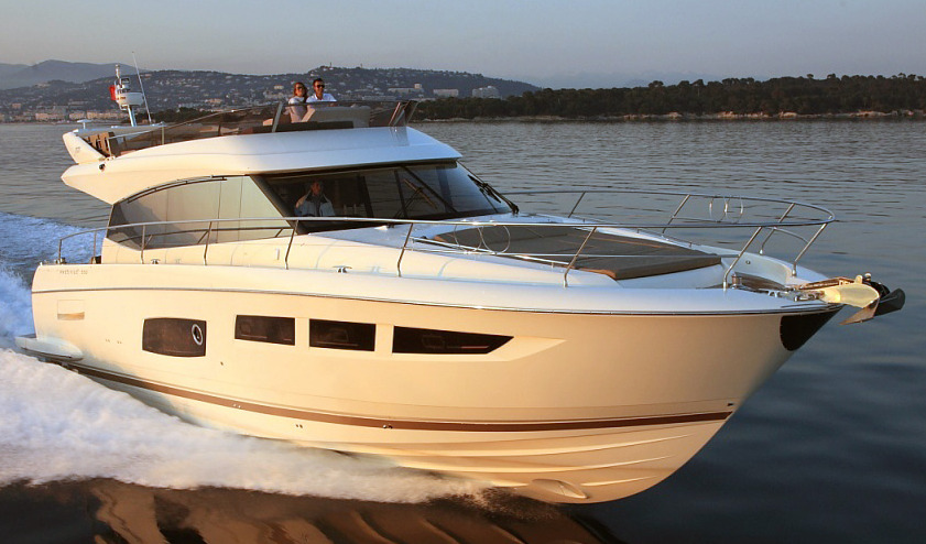 Prestige Yachts 550 Fly