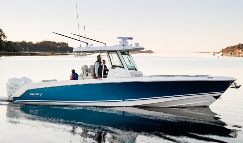 Boston Whaler 330 Outrage