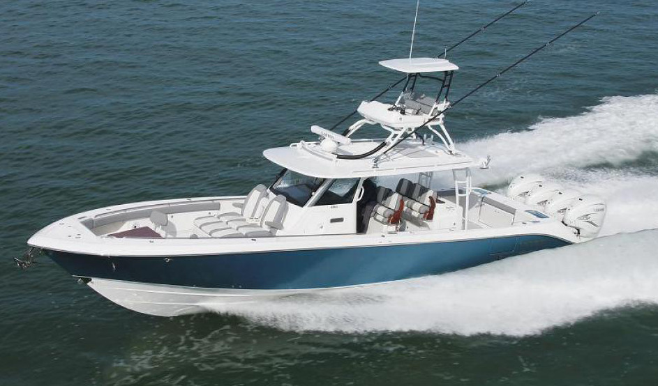 Everglades 435 Center Console