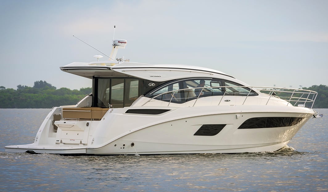 Sea Ray Yachts 400 Sundancer