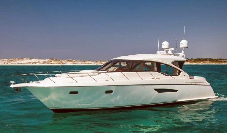 Tiara Yachts 5800 Sovran