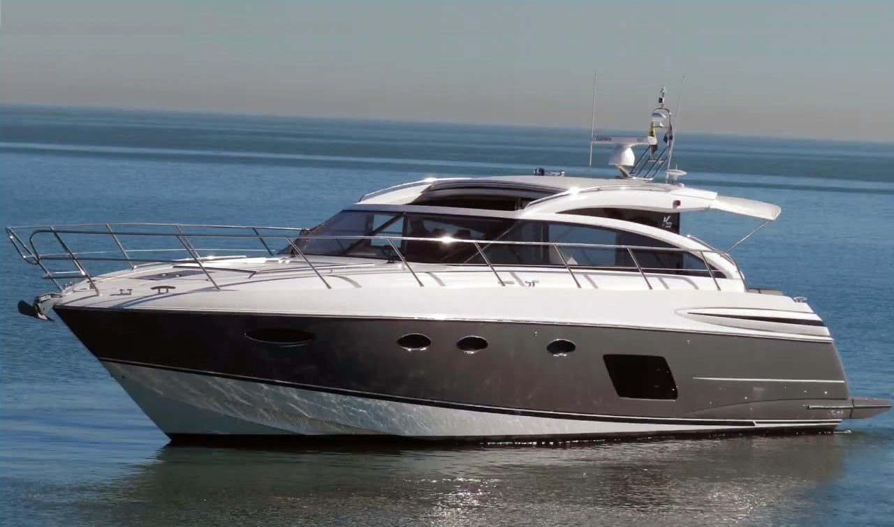 Princess Yachts V52