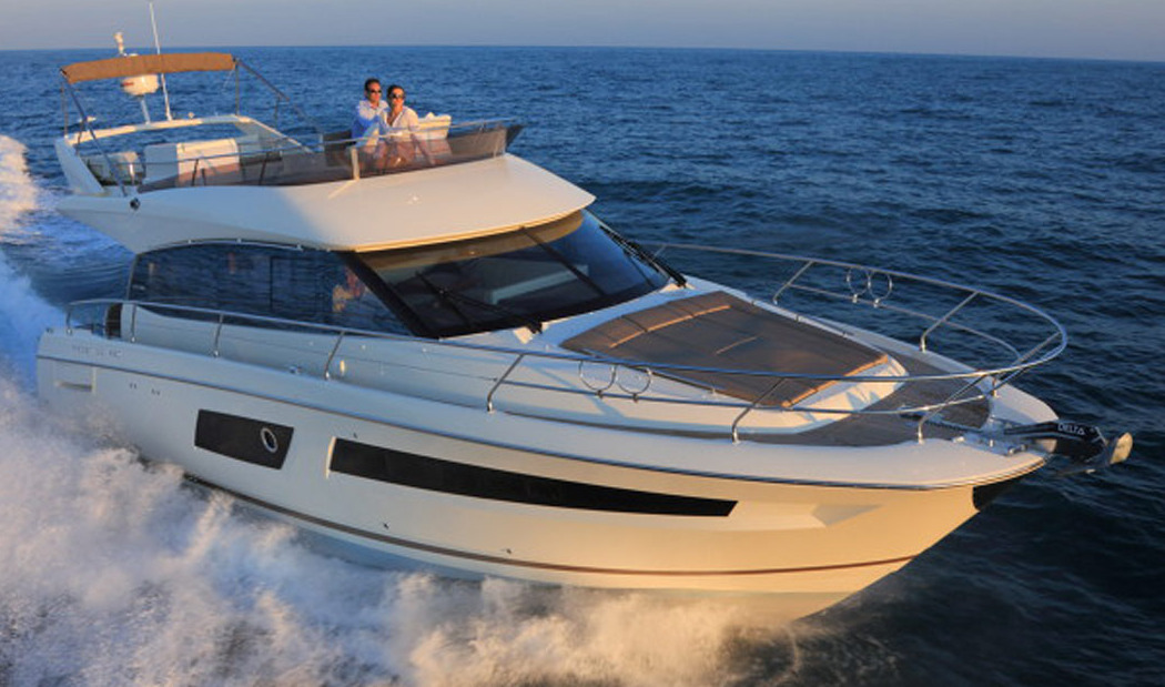 Prestige Yachts 450 Fly