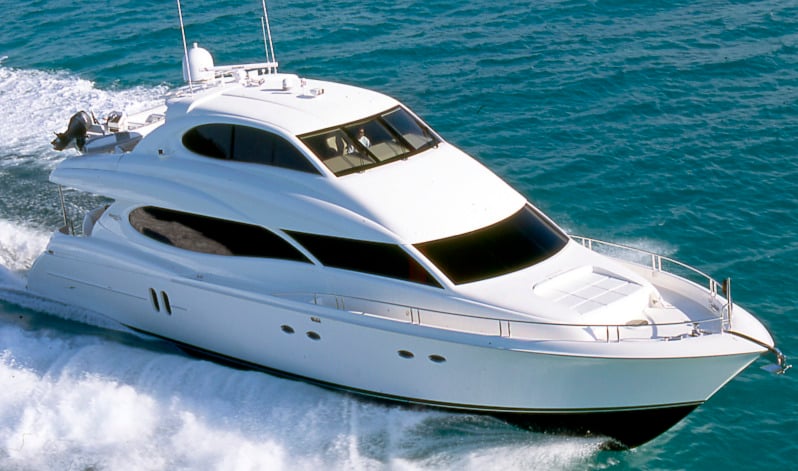 Lazzara Yachts 80 SC Skylounge