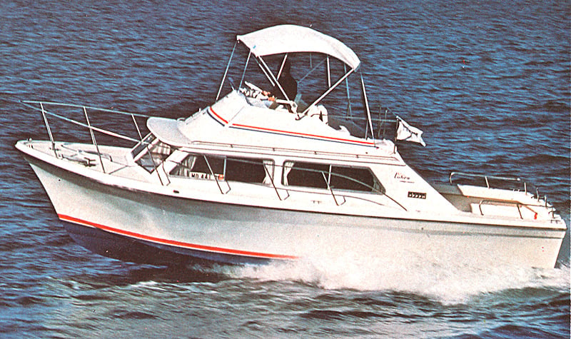 Luhrs Yachts 320 Flybridge Cruiser