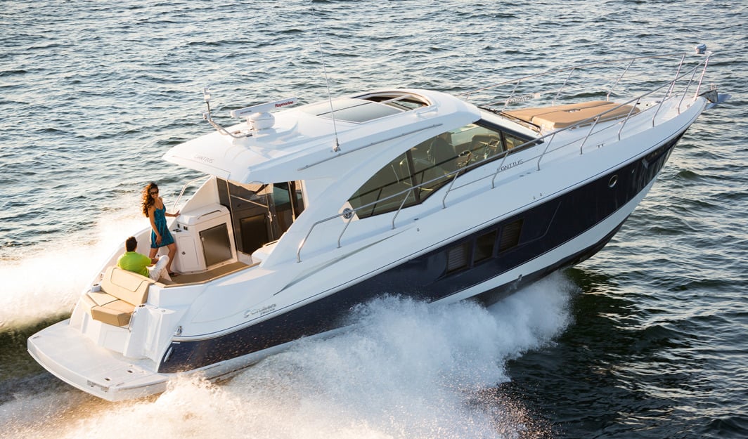 Cruisers Yachts 46 Cantius