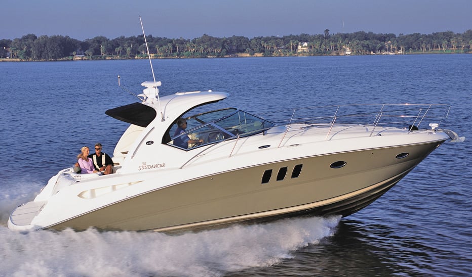 Sea Ray Yachts 370 Sundancer Outboard