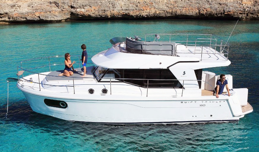 Beneteau Antares 11