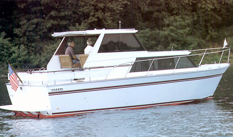 Marinette 28 Express