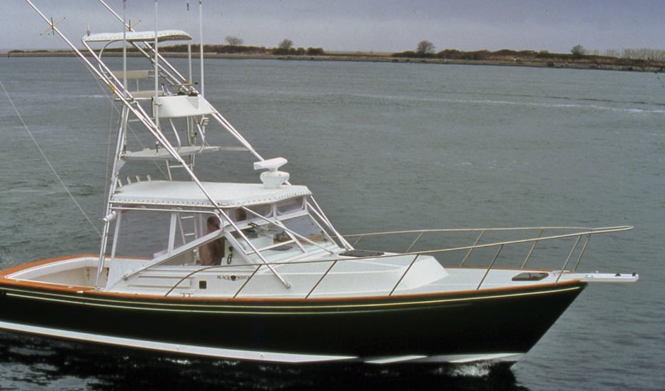Black Watch Yachts 33 Express