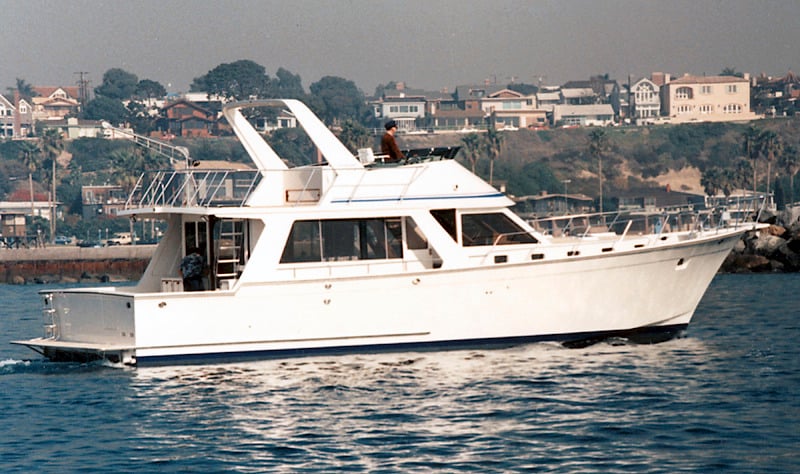 Offshore Yachts 52 Sedan