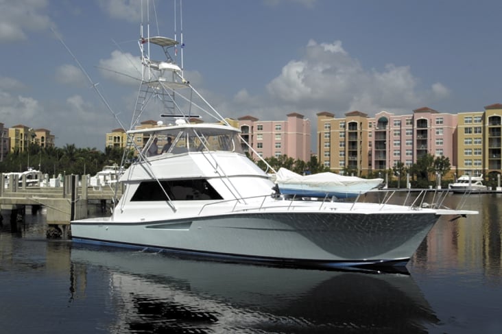 57 Viking Convertible | Previous Models | HMY Yachts