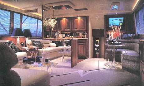 viking-58-convertible-interior