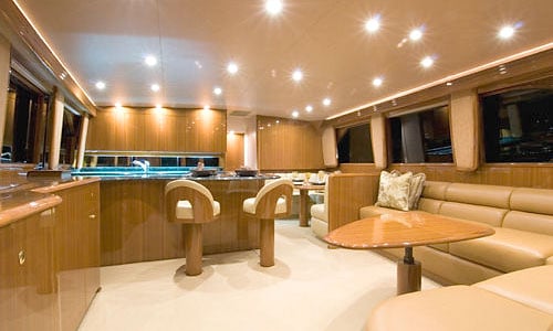 viking-68-convertible-interior