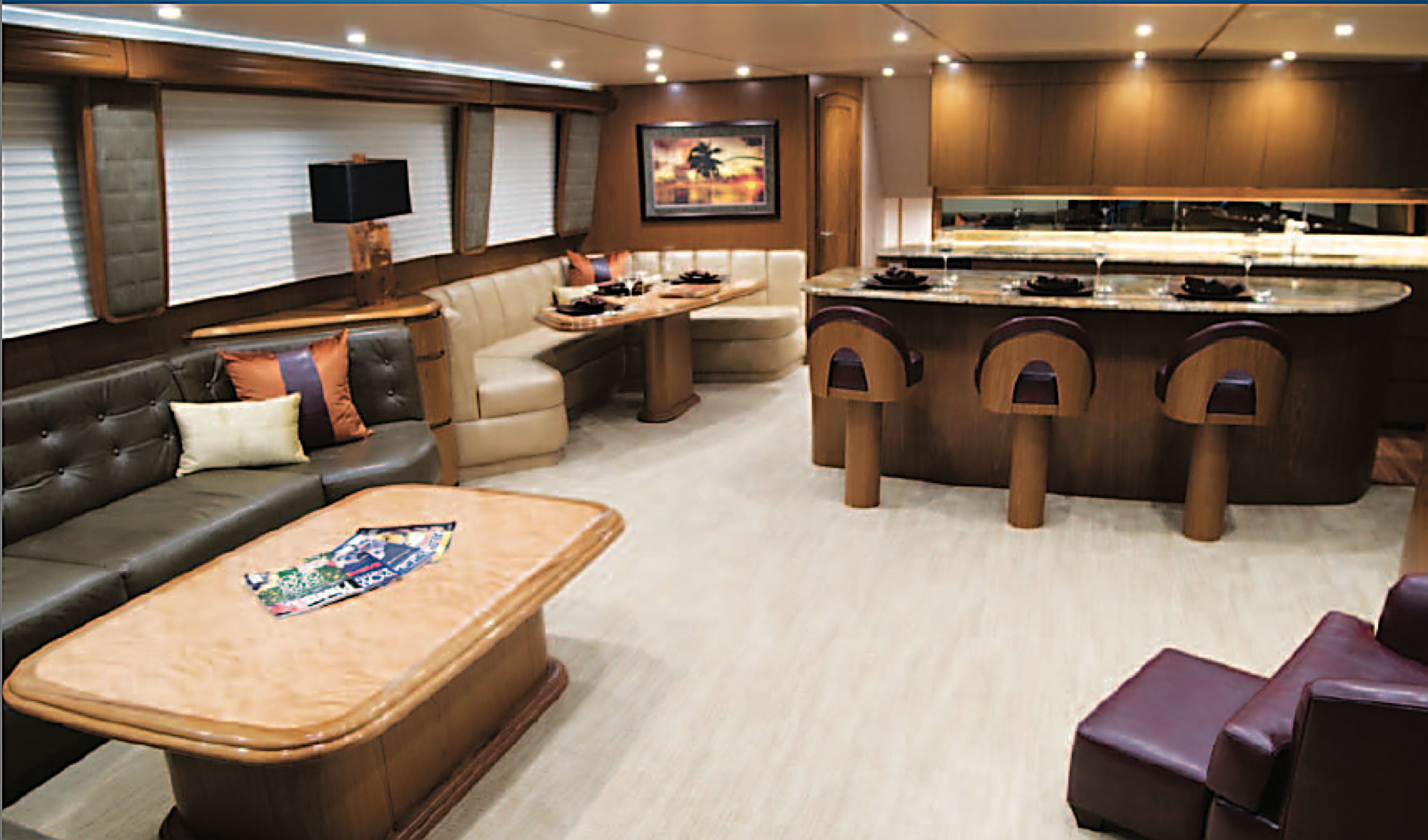 viking-82-convertible-interior