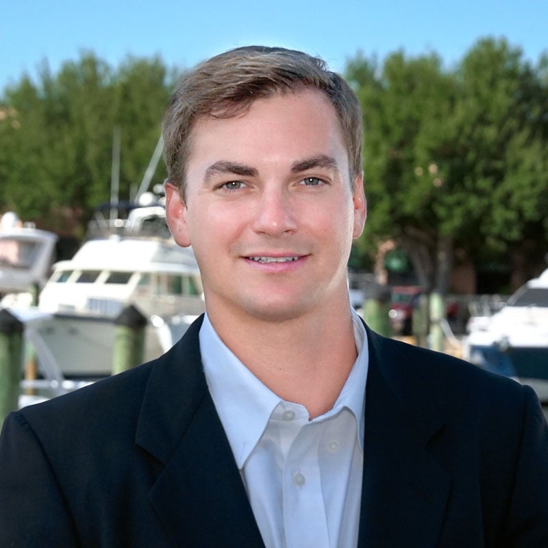 Portrait of Forrest Robertson.